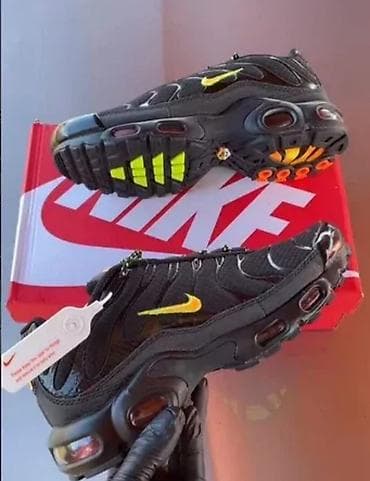 Nike air max tn patike A klasa NOVO Novo Brojevi 41 do 46 fb Moja na lalafo.rs Nike air max tn patike A klasa NOVO Novo Brojevi 41 do 46 fb Moja