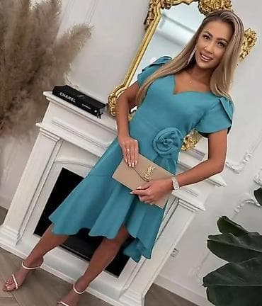 Elegantna ženska haljina do kolena sa V izrezom i kratkim puf na lalafo.rs — 2 Elegantna ženska haljina do kolena sa V izrezom i kratkim puf — 2