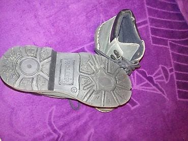 Decje kozne cipele NOVO vel: 33 Nove. Za devojcice i decake, veličina na lalafo.rs — 8 Decje kozne cipele NOVO vel: 33 Nove. Za devojcice i decake, veličina — 8