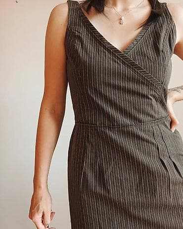 Klasična elegantna haljina Hugo Boss. Prilagođeni kroj stvara nežnu na lalafo.rs — 4 Klasična elegantna haljina Hugo Boss. Prilagođeni kroj stvara nežnu — 4