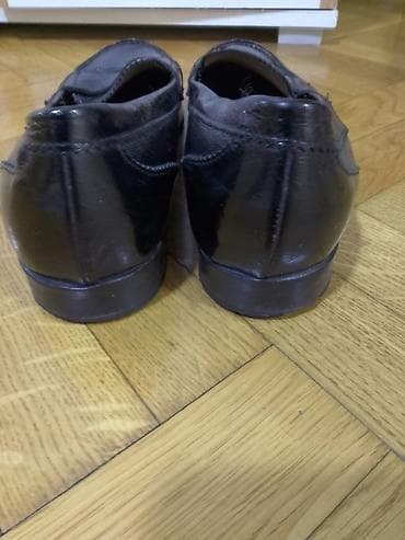 Uggs: Cipele,velicina 40,nosenebez ostecenja,cena 600 at lalafo.rs — 4 Uggs: Cipele,velicina 40,nosenebez ostecenja,cena 600 — 4