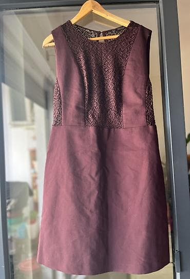 Elegantna bordo haljina ZARA na lalafo.rs Elegantna bordo haljina ZARA