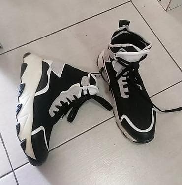 Ženske patike – visoki model, crno‑bele - Dizajn: modni na lalafo.rs — 7 Ženske patike – visoki model, crno‑bele - Dizajn: modni — 7