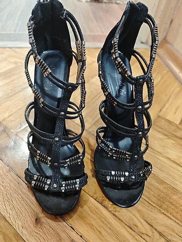 Crne ženske sandale na visoku potpeticu (stileto). Model sa više na lalafo.rs — 2 Crne ženske sandale na visoku potpeticu (stileto). Model sa više — 2