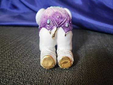 Figura slona,nova,vintaz porcelanska. Figura pun porcelan,perfektan na lalafo.rs — 4 Figura slona,nova,vintaz porcelanska. Figura pun porcelan,perfektan — 4