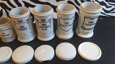 Apotekarske laboratorijske posude kao sa slika posalji poruku ili na lalafo.rs — 6 Apotekarske laboratorijske posude kao sa slika posalji poruku ili — 6