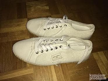 OriginalDolce &Gabbana patike 41/42 PRAKTICNO NOVE Duzina uloska na lalafo.rs — 2 OriginalDolce &Gabbana patike 41/42 PRAKTICNO NOVE Duzina uloska — 2