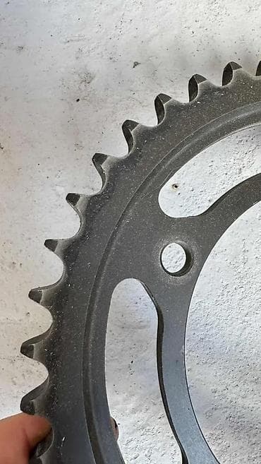 Transport: Zadnji lancanik gsxr k5 4 📌 Opis: Zadnji lancanik skinut sa gsxr k5 at lalafo.rs — 2 Transport: Zadnji lancanik gsxr k5 4 📌 Opis: Zadnji lancanik skinut sa gsxr k5 — 2