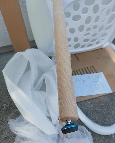 Prelepi trpezarijski stolovi, maksimalno stabilni. Poseduju ispod na lalafo.rs — 2 Prelepi trpezarijski stolovi, maksimalno stabilni. Poseduju ispod — 2