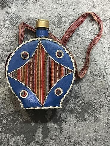 Antiques: Dekorativna rakijska čutura “Manastirka – stara prepečenica”, Prokupac at lalafo.rs — 3 Antiques: Dekorativna rakijska čutura “Manastirka – stara prepečenica”, Prokupac — 3