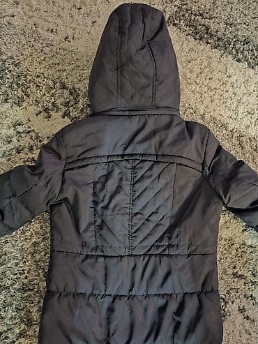 Ženska zimska jakna s kapuljačom - Boja: tamno siva/crna - Dužina: do at lalafo.rs — 2 Ženska zimska jakna s kapuljačom - Boja: tamno siva/crna - Dužina: do — 2