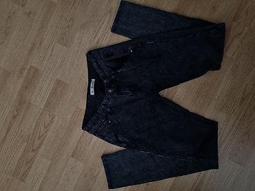 Ženske farmerke u tamno sivoj boji, sa efektom ispranog materijala at lalafo.rs — 1 Ženske farmerke u tamno sivoj boji, sa efektom ispranog materijala — 1