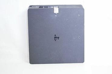 U ponudi je Sony PlayStation 4 sa naslova. Stanje: konzola perfektnа at lalafo.rs — 9 U ponudi je Sony PlayStation 4 sa naslova. Stanje: konzola perfektnа — 9