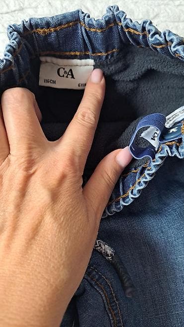 Dečije farmerke C&A, veličina 116 cm (6 godina).Imam ih troje na lalafo.rs — 4 Dečije farmerke C&A, veličina 116 cm (6 godina).Imam ih troje — 4