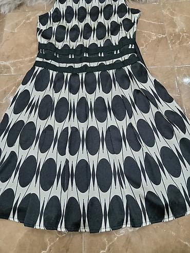 kom sa etiketom: Ženska haljina bez rukava, A‑kroja, sa okruglim izrezom. Crno‑bez at lalafo.rs — 5 kom sa etiketom: Ženska haljina bez rukava, A‑kroja, sa okruglim izrezom. Crno‑bez — 5