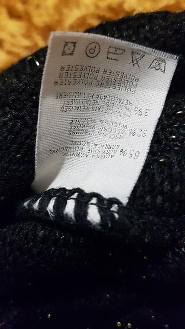 zenske broj: Pletena ženska (ili uniseks) džemper‑bluza tamnoplave boje sa at lalafo.rs — 2 zenske broj: Pletena ženska (ili uniseks) džemper‑bluza tamnoplave boje sa — 2