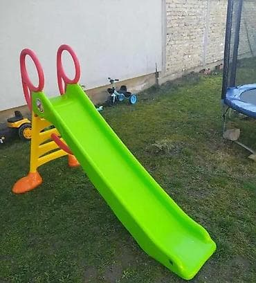Dečiji tobogan za dvorište - Materijal: čvrsta plastika otporna na na lalafo.rs Dečiji tobogan za dvorište - Materijal: čvrsta plastika otporna na