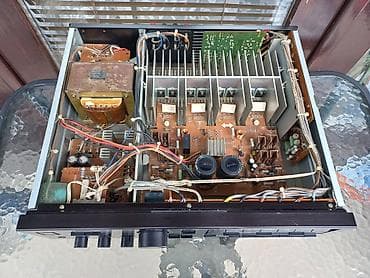 Electronics: Akai AM-A70 potpuno ispravan, odlicno ocuvan. Odlicno zvucno, mekan at lalafo.rs — 8 Electronics: Akai AM-A70 potpuno ispravan, odlicno ocuvan. Odlicno zvucno, mekan — 8