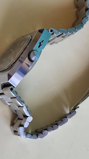 Sat Slava Automatic, mehanički automatik sa 27 rubina. - Kućište at lalafo.rs — 6 Sat Slava Automatic, mehanički automatik sa 27 rubina. - Kućište — 6