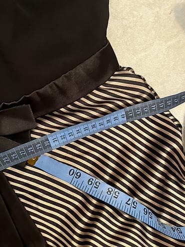 Elegantna haljina na pruge, crno-bela kombinacija.M/L - Gornji deo na lalafo.rs — 5 Elegantna haljina na pruge, crno-bela kombinacija.M/L - Gornji deo — 5