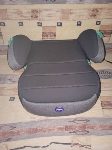 Chicco buster sedište za auto ***NOVO, SVEGA PAR PUTA KORISCENO*** - na lalafo.rs Chicco buster sedište za auto ***NOVO, SVEGA PAR PUTA KORISCENO*** -