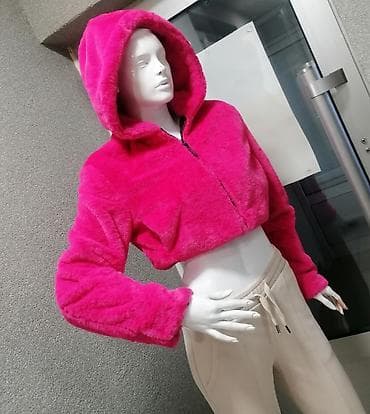 kozna jakna sa: Savršena, nova, premekana, BERŠKA bundica
Vel S M na lalafo.rs — 9 kozna jakna sa: Savršena, nova, premekana, BERŠKA bundica
Vel S M — 9