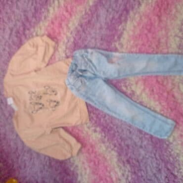 Disney, Komplet: Farmerke, 98-104 na lalafo.rs Disney, Komplet: Farmerke, 98-104