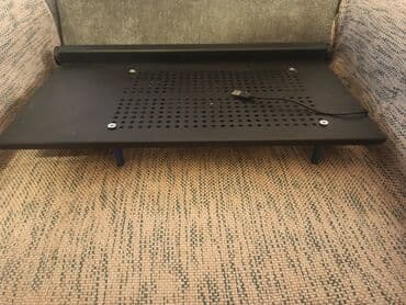 Postolje za laptop sa improvizovanim "nogarima" koji ga odvajaju od na lalafo.rs — 2 Postolje za laptop sa improvizovanim "nogarima" koji ga odvajaju od — 2