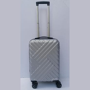 N O V O HIT mali kofer ABS mod.8010 srebrni ★★★★ MODEL 8010 ★★★★ na lalafo.rs — 8 N O V O HIT mali kofer ABS mod.8010 srebrni ★★★★ MODEL 8010 ★★★★ — 8