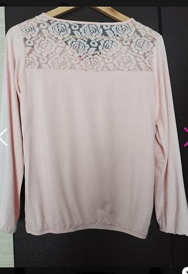 pantalone butiku ali: Ženska bluza dugih rukava u nežno puder‑roze boji. Pamučna mekana na lalafo.rs — 2 pantalone butiku ali: Ženska bluza dugih rukava u nežno puder‑roze boji. Pamučna mekana — 2