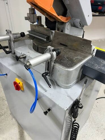 Hammers: Ger Masina za secenje industrijska Ispravna Novi Sad Akcija at lalafo.rs — 11 Hammers: Ger Masina za secenje industrijska Ispravna Novi Sad Akcija — 11