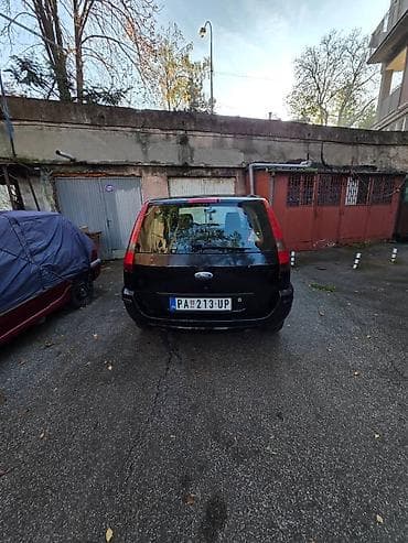 Transport: Ford Fusion – gradski mini-SUV/karavan, petoro vrata, tamno plava at lalafo.rs — 6 Transport: Ford Fusion – gradski mini-SUV/karavan, petoro vrata, tamno plava — 6