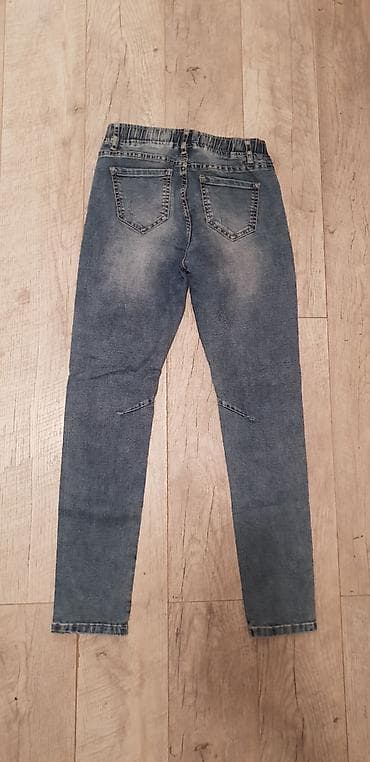 Farmerice bledi teksas sa aplikacijama u vidu ukrasa na lalafo.rs — 3 Farmerice bledi teksas sa aplikacijama u vidu ukrasa — 3