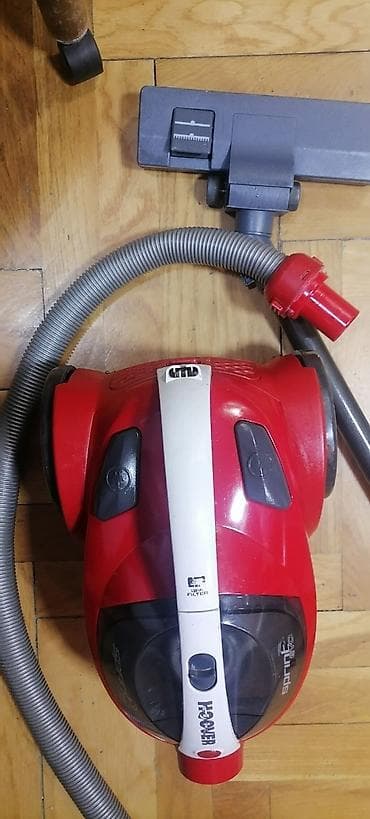 Usisivač HOOVER bez kese kompletan dobar Odlično vuče Mogućnost na lalafo.rs — 10 Usisivač HOOVER bez kese kompletan dobar Odlično vuče Mogućnost — 10