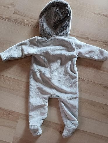 Novo za bebu 6-9m (74)
Bluezoo
mekano, nezno,predivno na lalafo.rs — 5 Novo za bebu 6-9m (74)
Bluezoo
mekano, nezno,predivno — 5