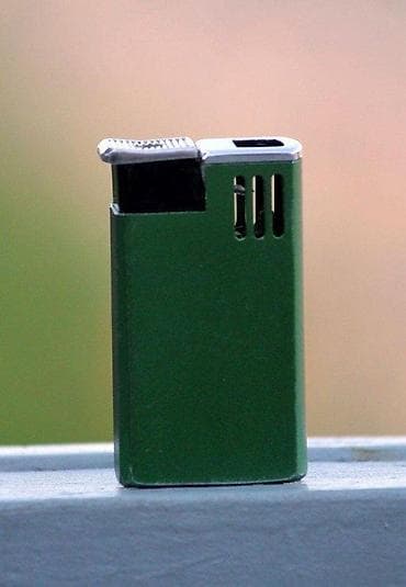 Vintage COLLECTIBLE Grand Prix MILORD lighter upaljač JAPAN. Made in na lalafo.rs — 2 Vintage COLLECTIBLE Grand Prix MILORD lighter upaljač JAPAN. Made in — 2