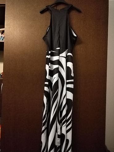 dve suknje po: Duga svečana haljina u plavoj nijansi. - Model 1: bez rukava, V‑izrez at lalafo.rs — 5 dve suknje po: Duga svečana haljina u plavoj nijansi. - Model 1: bez rukava, V‑izrez — 5