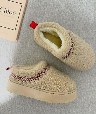 Uggs 40, color - Beige at lalafo.rs — 2 Uggs 40, color - Beige — 2