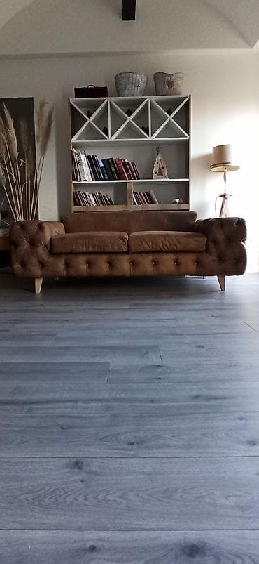 Chesterfileld sofa ( dvosed ili trosed), dimenzije troseda su na lalafo.rs — 3 Chesterfileld sofa ( dvosed ili trosed), dimenzije troseda su — 3