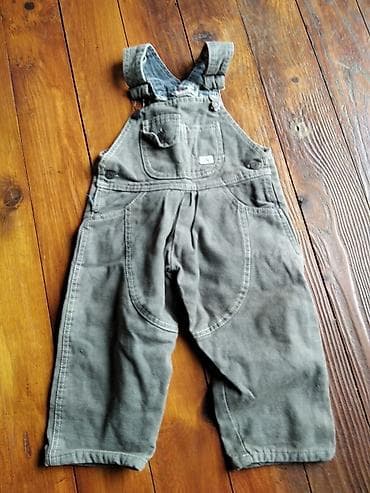 Pantalonice za 1-1.5 god. u dobrom stanju na lalafo.rs Pantalonice za 1-1.5 god. u dobrom stanju