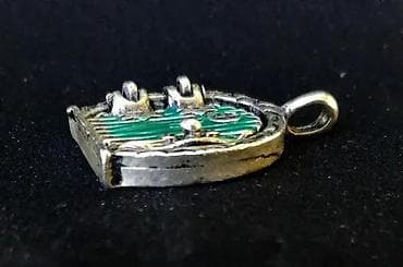 kom sa etiketom: Starinski Privezak Hobit vrata Gospodar Prstenova. Rezervisano. The at lalafo.rs — 9 kom sa etiketom: Starinski Privezak Hobit vrata Gospodar Prstenova. Rezervisano. The — 9