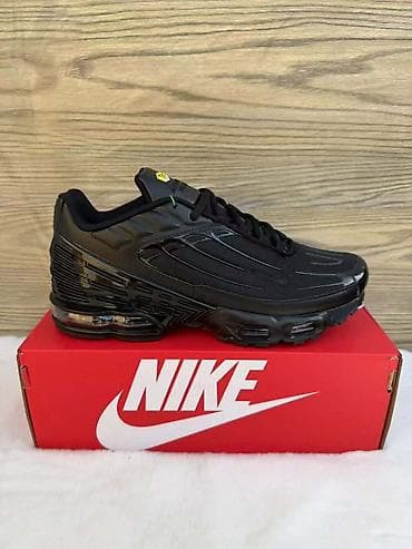 Trainers: 03. Orginal model sa kutijom dolazi od 41 do 46 7100 din🌸🌸 at lalafo.rs — 4 Trainers: 03. Orginal model sa kutijom dolazi od 41 do 46 7100 din🌸🌸 — 4