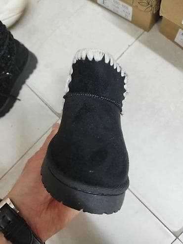 Uggs color - Beige at lalafo.rs — 4 Uggs color - Beige — 4