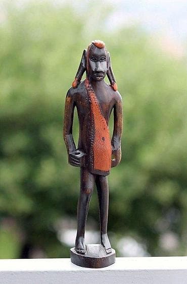 Antique Hand Carved drvena figura II, sredina 20 veka. Mid century na lalafo.rs Antique Hand Carved drvena figura II, sredina 20 veka. Mid century
