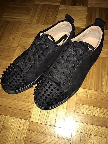 Original Christian Louboutin patike 41/42 KAO NOVE IMAM 3 komada u na lalafo.rs — 1 Original Christian Louboutin patike 41/42 KAO NOVE IMAM 3 komada u — 1