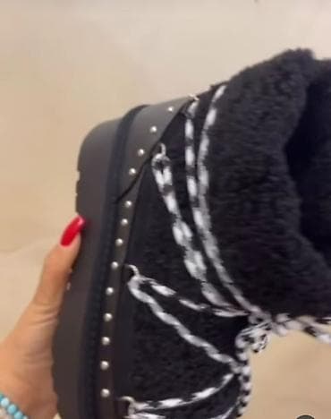 Ugg obuća 38, bоја - Crna na lalafo.rs — 3 Ugg obuća 38, bоја - Crna — 3