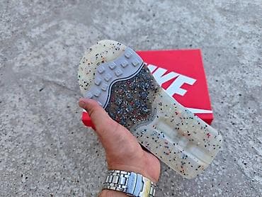 Nike patike – model sa Air jastucima - Silueta sa naglašenim đonom i na lalafo.rs — 5 Nike patike – model sa Air jastucima - Silueta sa naglašenim đonom i — 5