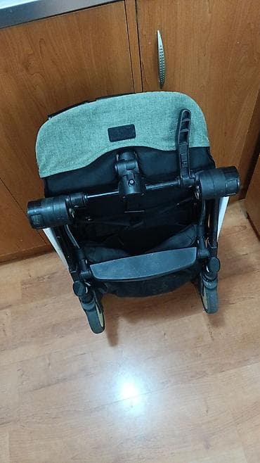 Кишобран колица као нова, лагана, лако се склапају имају пртљажник na lalafo.rs — 2 Кишобран колица као нова, лагана, лако се склапају имају пртљажник — 2