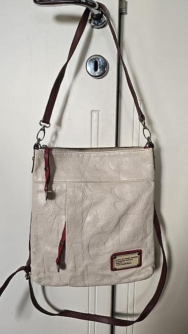 Marc JACOBS crossbody kozna torba. Bela boja ili baš svetlo bež, sa na lalafo.rs — 6 Marc JACOBS crossbody kozna torba. Bela boja ili baš svetlo bež, sa — 6