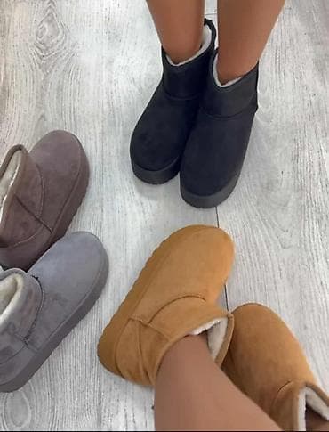 Ugg obuća bоја - Crna na lalafo.rs — 1 Ugg obuća bоја - Crna — 1